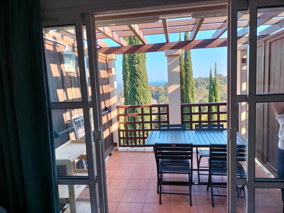 Studio 4P Vue Mer Calme Cap Esterel Saint-Raphaël Zewnętrze zdjęcie